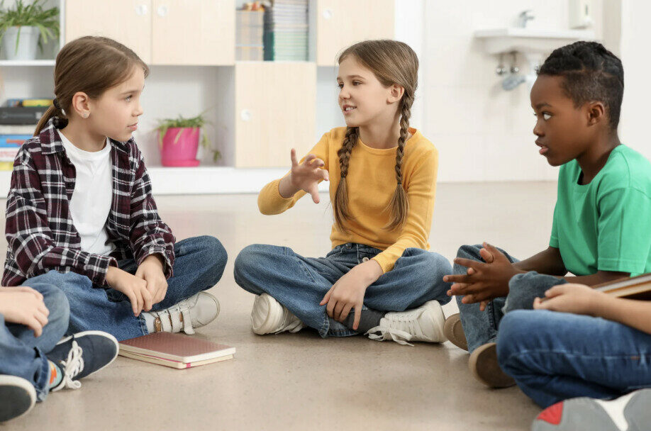 three student chatting